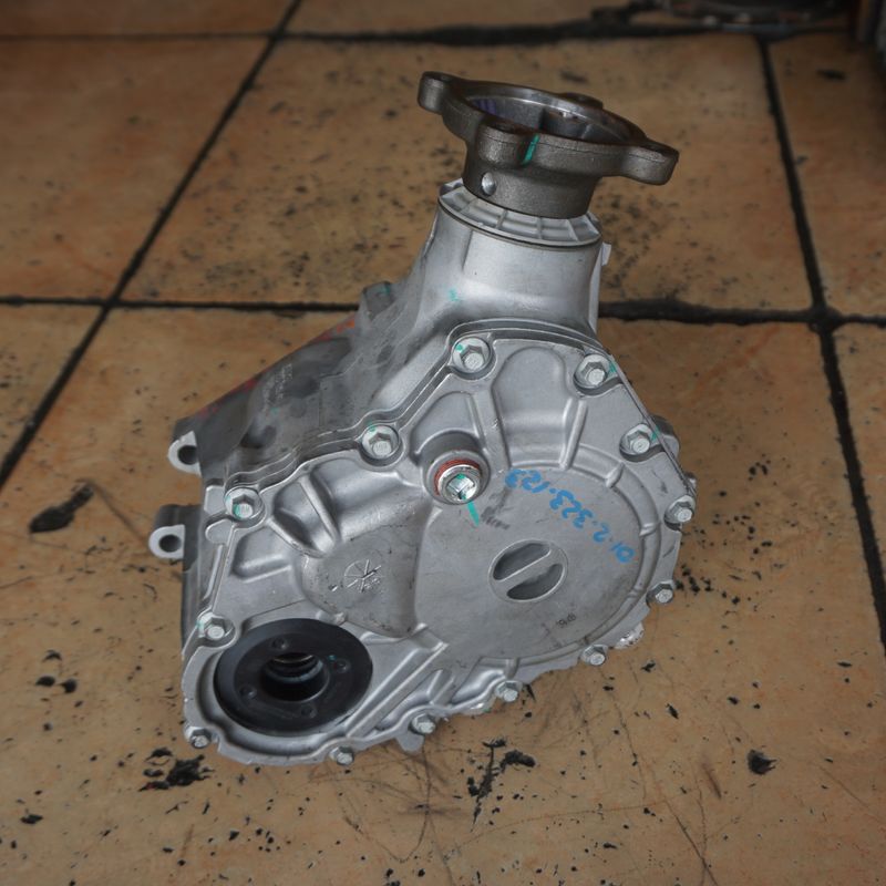 9L8Z7A103D 9L8Z7A103J Mazda CX9 6F35 স্বয়ংক্রিয় চ্যাসি সিস্টেমের জন্য পার্থক্য স্থানান্তর কেস ব্যবহৃত