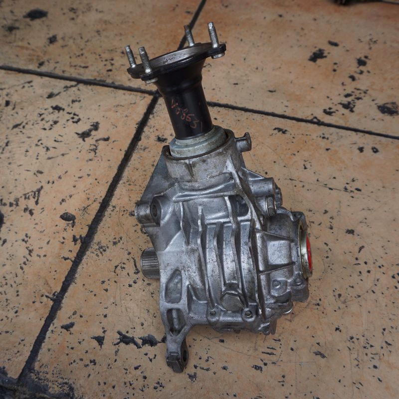 9L8Z7A103D 9L8Z7A103J Mazda CX9 6F35 স্বয়ংক্রিয় চ্যাসি সিস্টেমের জন্য পার্থক্য স্থানান্তর কেস ব্যবহৃত